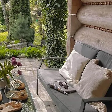 Holiday home Przystanek Zielnik Losie